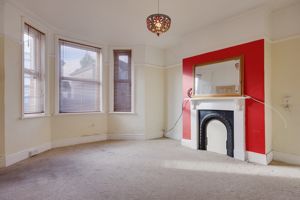 Lounge- click for photo gallery